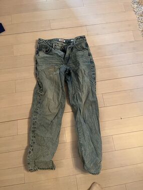 Guess Relaxed-Fit Washed Green Denim Jeans